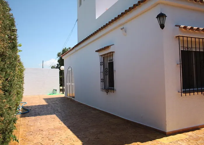 Villa Ana